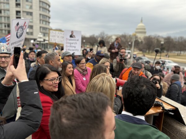 Epoch Times Photo