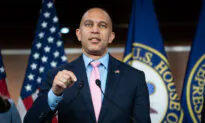 House Democrats Zero In on Economy at Post-2024 Retreat