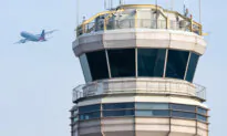 Trump Suggests Legislation to Overhaul Air Traffic Control System