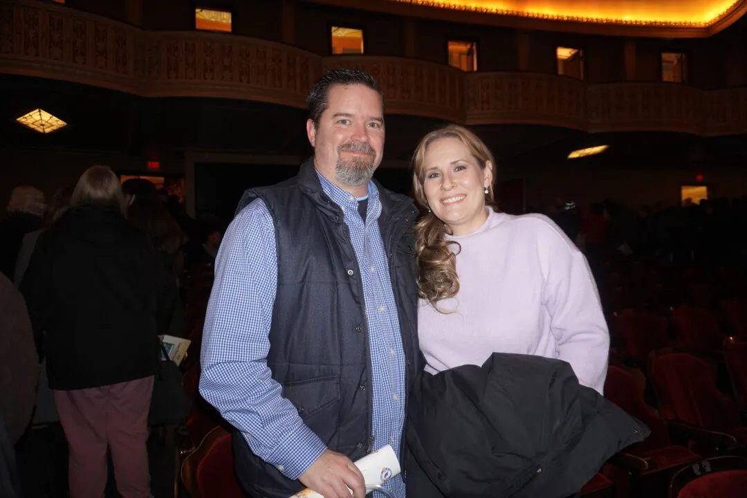 Bryan and Tammy Simrak watched Shen Yun Performing Arts at the Detroit Opera House in Detroit on Feb. 8, 2025. (Sherry Dong/The Epoch Times)