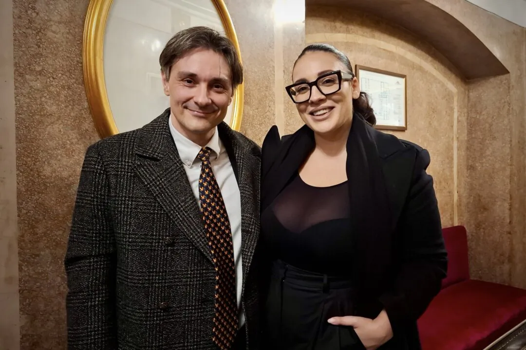 Matteo Angioli and Francesca Manzini at the Shen Yun Performing Arts performance at Teatro dell’Opera di Roma on Feb. 3, 2025. (Francesca Rotondi/The Epoch Times)