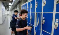 Federal Law In Brazil Bans Smartphones From Classrooms