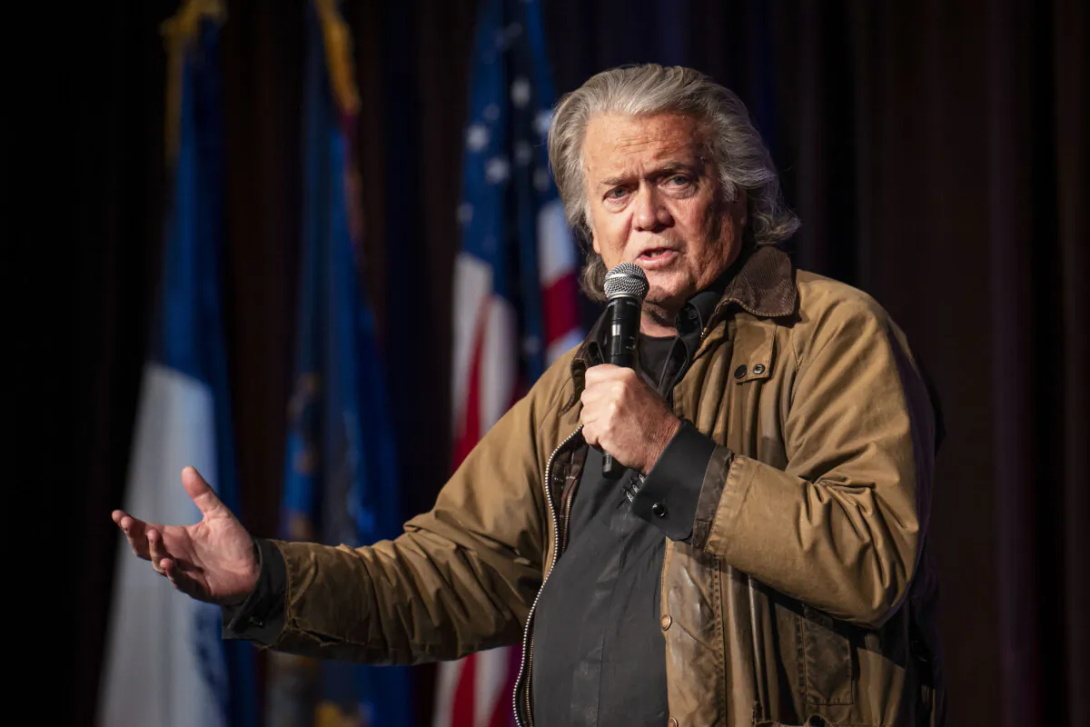 Steve Bannon speaks at the 112th Annual New York Young Republican Club Gala in New York City on Dec. 15, 2024. (Samira Bouaou/The Epoch Times)