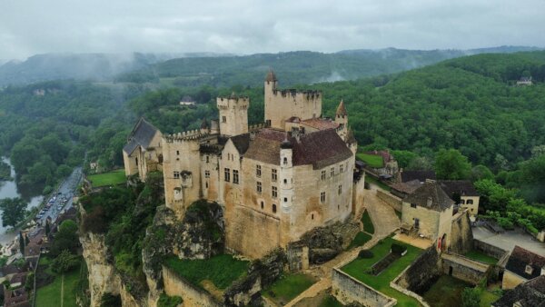 Chateau de Beynac: A French Castle Preserved for the Ages