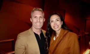 Mesa Theatergoer Acknowledges Shen Yun for Their ‘Brave Effort’