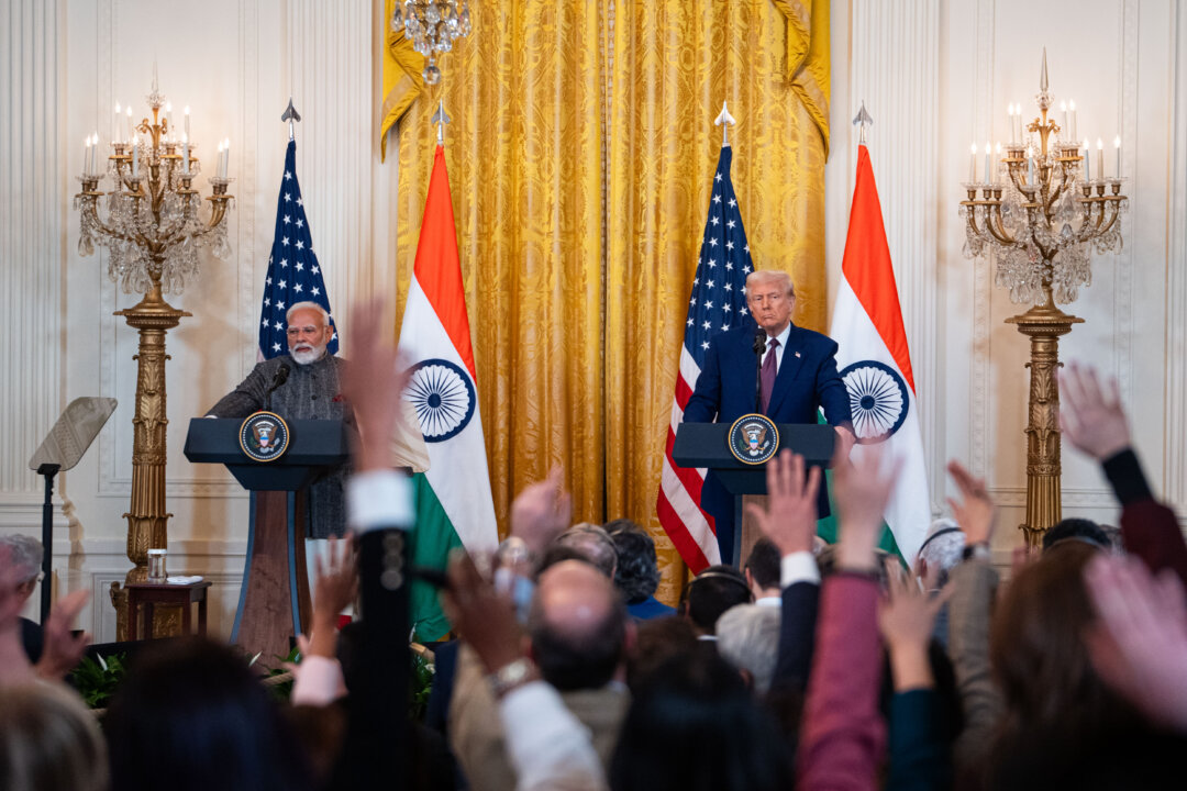 Trump, Modi Commit to Boosting Trade and Defense Ties