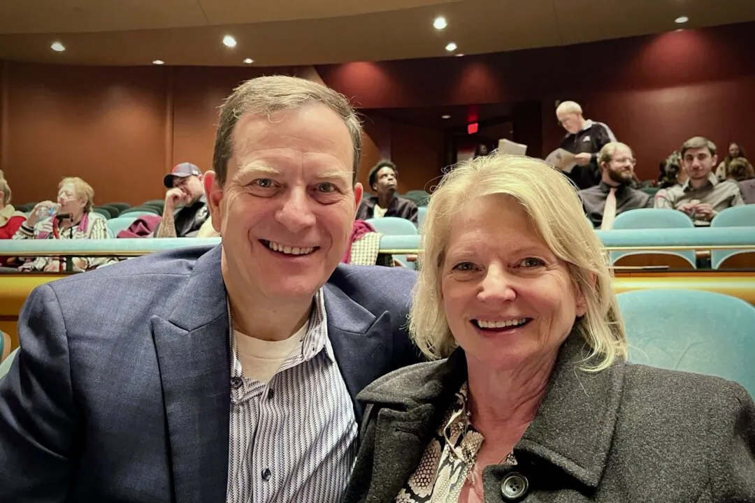 Richard and Gabriele Havens enjoyed Shen Yun's evening performance at the Aronoff Center for the Arts on Feb. 15, 2025. (Charlie Lu/The Epoch Times)