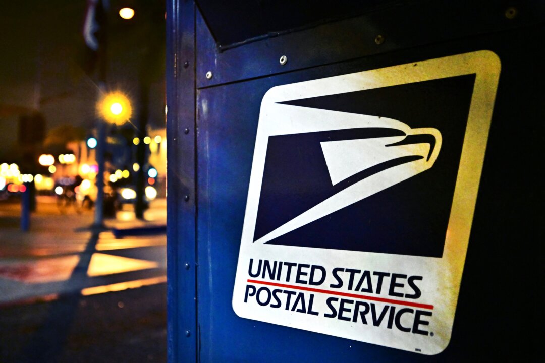 Supreme Court Rules 5–4 That USPS Can’t Be Sued for Employees’ Intentionally Not Delivering Mail