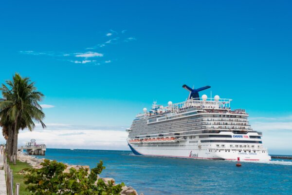 Cruising Through Retirement: The 10 Best Cruise Lines for Seniors and Retirees