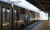 Offer Sydney Train Commuters At Least A Week of Free Trips: Business Lobby Group