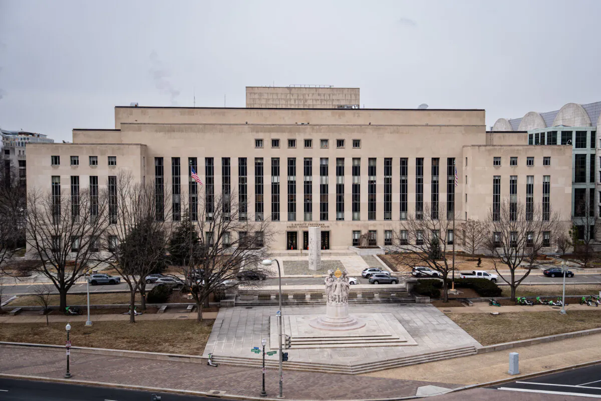 The E. Barrett Prettyman U.S. Court House, home of the U.S. District Court for the District of Columbia, in Washington on Feb. 19, 2025. (Madalina Vasiliu/The Epoch Times)