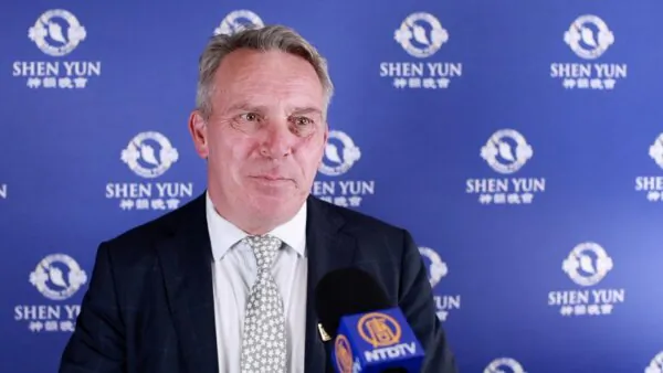 Councillor Thankful Shen Yun Can Perform in Australia