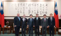 Taiwan President Meets Former US Deputy National Security Adviser