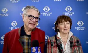 Retired Magistrate ‘Touched by the Grace’ of Shen Yun