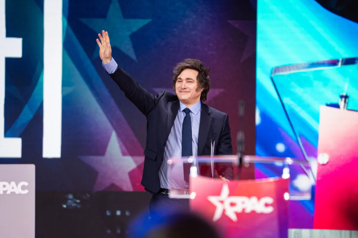 Argentine President Javier Milei arrives to speak during the annual CPAC at the Gaylord National Resort & Convention Center at National Harbor in Oxon Hill, Md., on Feb. 22, 2025. (Madalina Vasiliu/The Epoch Times)