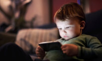 Screen Time Linked to Increased Risk of Nearsightedness in Children, Study Finds