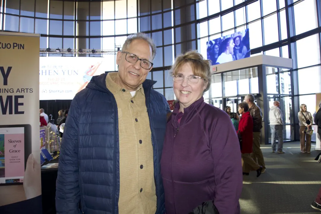 Don and Carla Evans enjoyed Shen Yun at the OCCC Visual and Performing Arts Center Theater in Oklahoma City on Feb. 22, 2025. (Sally Sun/The Epoch Times)