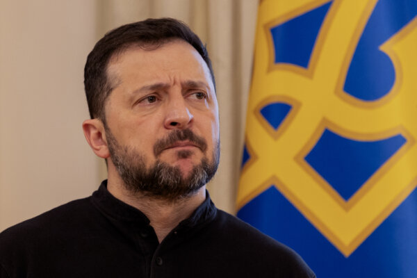 Zelenskyy Offers to Resign in Exchange for Peace; New York Flight to India Makes Unscheduled Landing in Rome