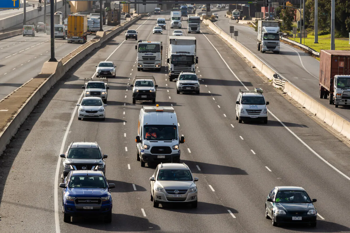 A general view of commuters and heavy transport vehicles traveling on the M1 freeway in Melbourne, Australia, on Aug. 6, 2020. (Asanka Ratnayake/Getty Images)