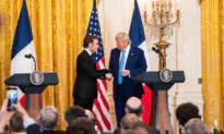 Trump, Macron Discuss Ukraine’s Future as Diverging Views Emerge