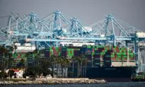 Trump Says Additional 10 Percent Tariff on China to Start on March 4