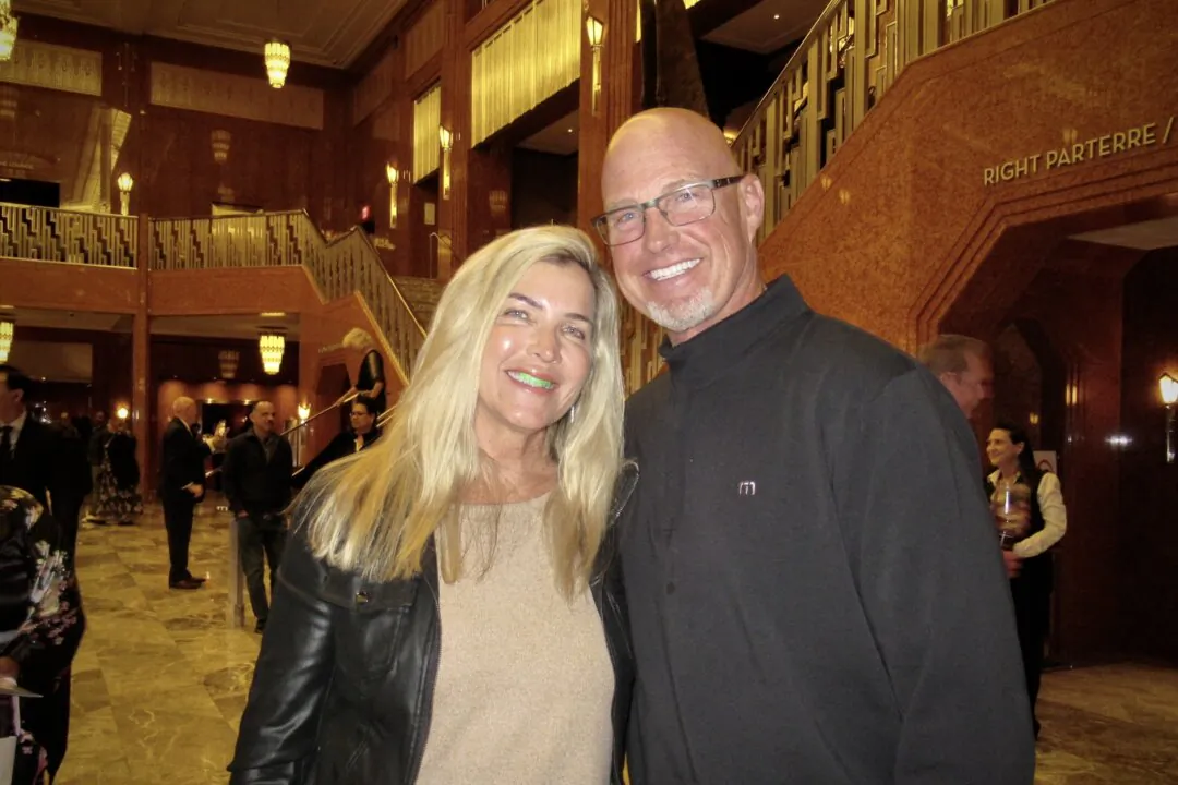 Cindy and Angelo Guinasso enjoyed Shen Yun's evening performance at the Smith Center for the Performing Arts on Feb. 27, 2025 (Linda Jiang/The Epoch Times)