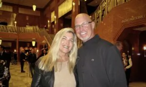 Company VP Calls Shen Yun ‘Wonderful’