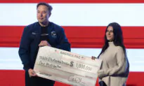 Musk Hands Out $1 Million Checks After Wisconsin Supreme Court Refuses to Block Payments