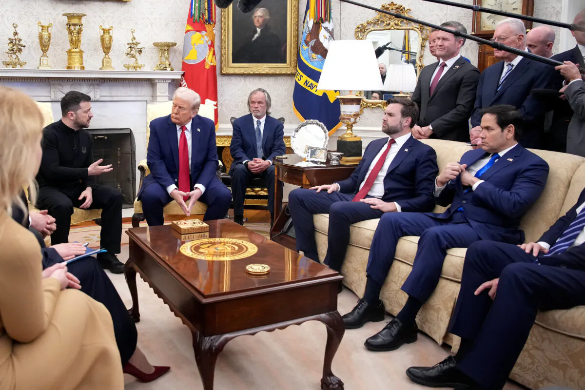 U.S. President Donald Trump and Ukrainian President Volodymyr Zelenskyy meet in the Oval Office at the White House on Feb. 28, 2025. (Andrew Harnik/Getty Images)