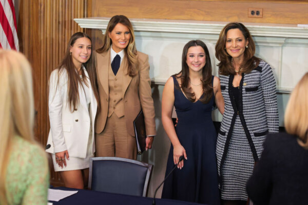 Epoch Times Photo