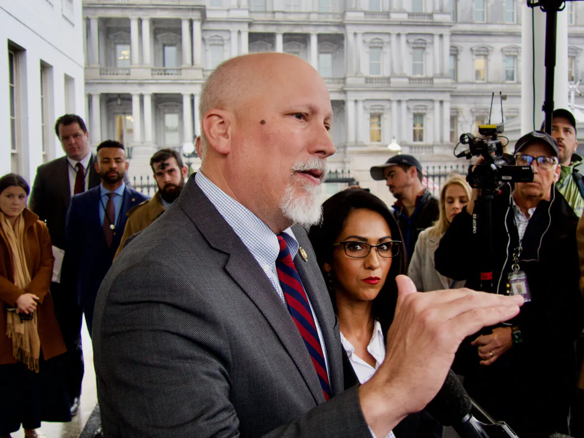 Freedom Caucus member Rep. Chip Roy (R-Texas) talks to reporters outside the West Wing of the White House on March 5, 2025. (Travis Gillmore/The Epoch Times)