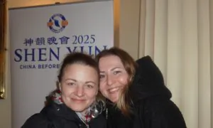 Theatergoer Says Shen Yun Is a ‘Beautiful Way of Seeing the World’