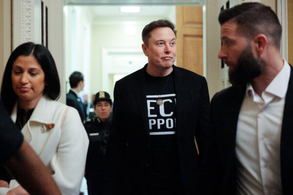 More Than 200,000 Government Credit Cards Deactivated: DOGE