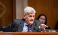 Top Senator Calls for Postponing CDC Vaccine Advisory Panel Meeting