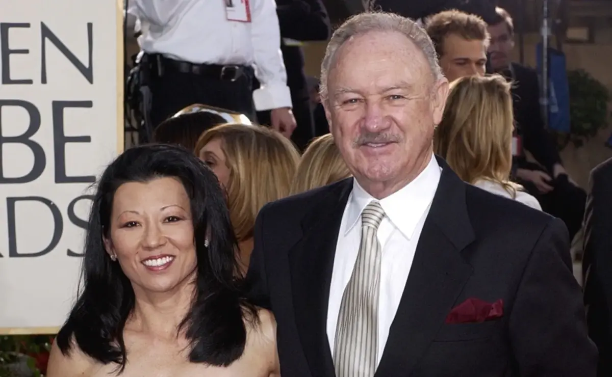 Actor Gene Hackman arrives with his wife Betsy Arakawa for the 60th Annual Golden Globe Awards in Beverly Hills, Calif., on Jan. 19, 2003. (Mark J. Terrill/AP Photo)