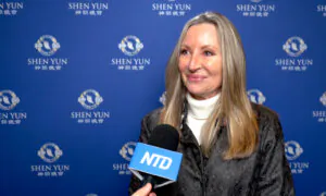 Shen Yun’s Message Is ‘Inspiring,’ Says Patron