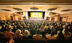 Shen Yun ‘A Beautiful Gift’ to Everyone Who Sees It: Songwriter
