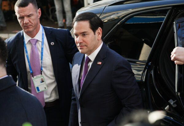  Rubio Confirms Cancellations of 5,200 Contracts