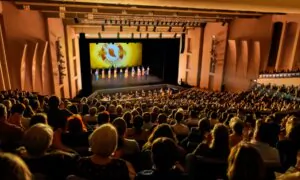 ‘Good Should Prevail’: German Audience Touched by Shen Yun’s Message of the Divine