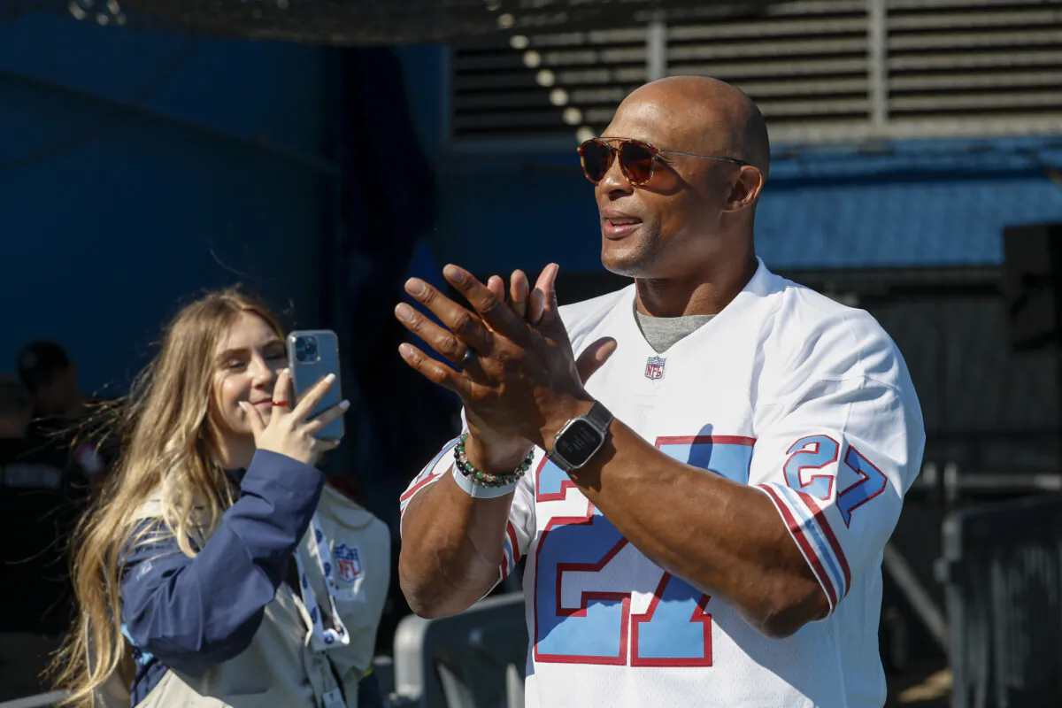 Former Tennessee Titan player Eddie George claps during warmups before the game against the Indianapolis Colts at Nissan Stadium in Nashville, Tenn., on Oct. 23, 2022. (Wesley Hitt/Getty Images)