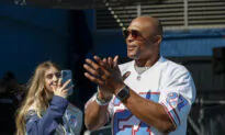 Legendary NFL Running Back Hired as Head Coach at Bowling Green