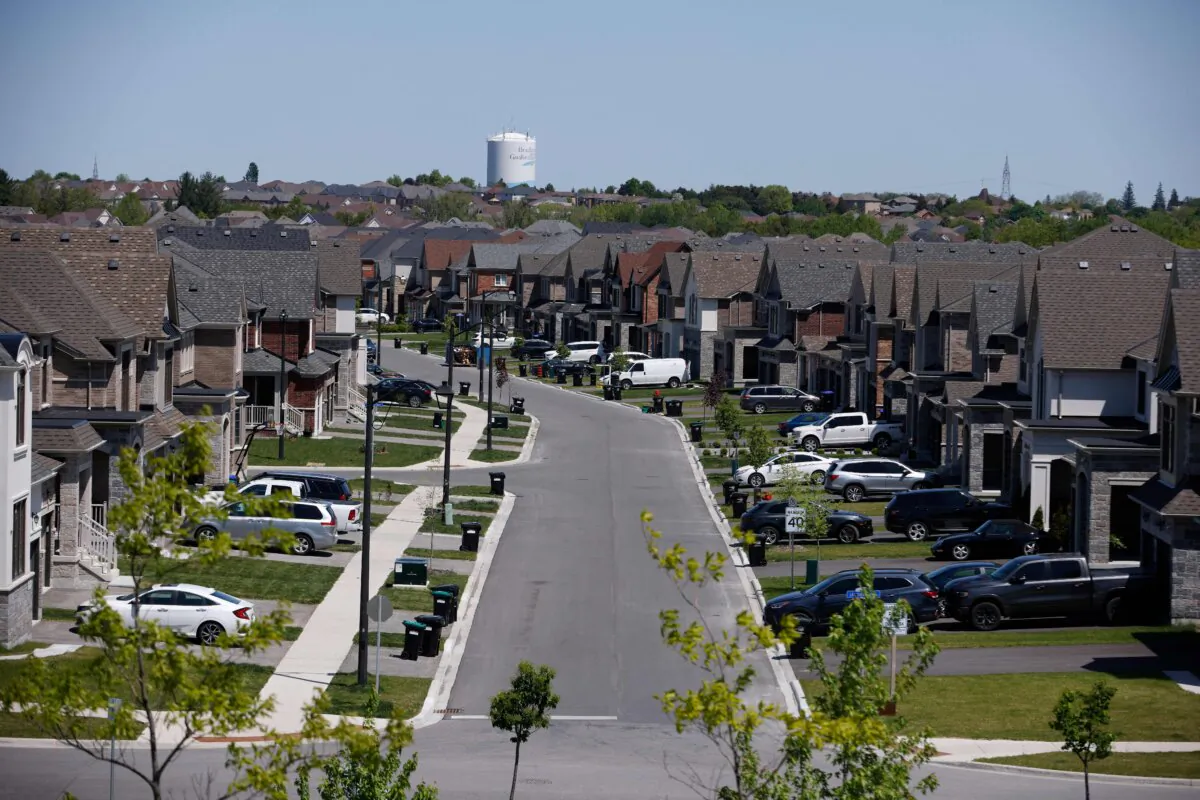 A housing development is seen in Bradford West Gwillimbury, Ont., on May 25, 2023. (Cole Burston/AFP via Getty Images)