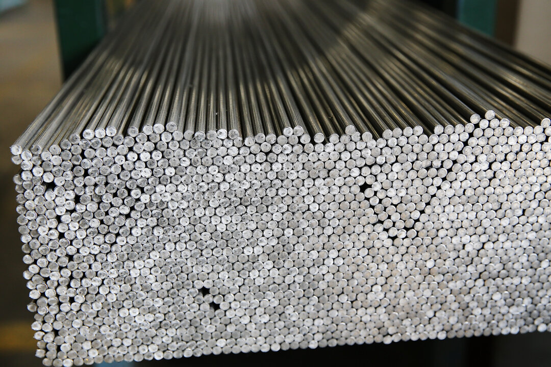 Trump to Announce Largest Ever US Steel Plant