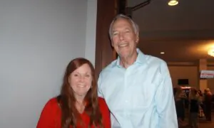Shen Yun Brings Georgia Couple Beautiful Spiritual Message