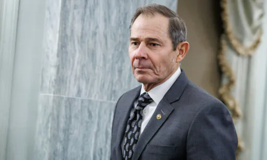 Senators Introduce Bipartisan Resolution Condemning China’s Ethnic Unity Law