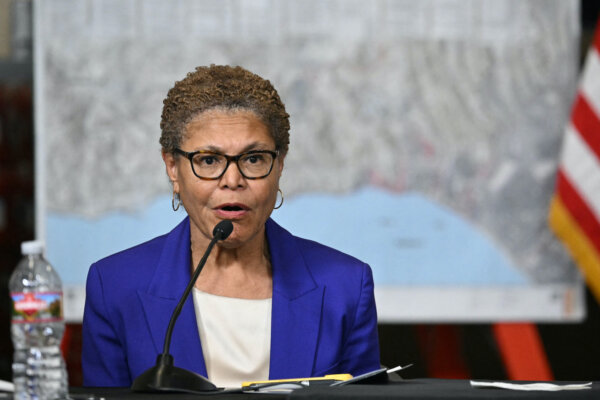Epoch Times Photo