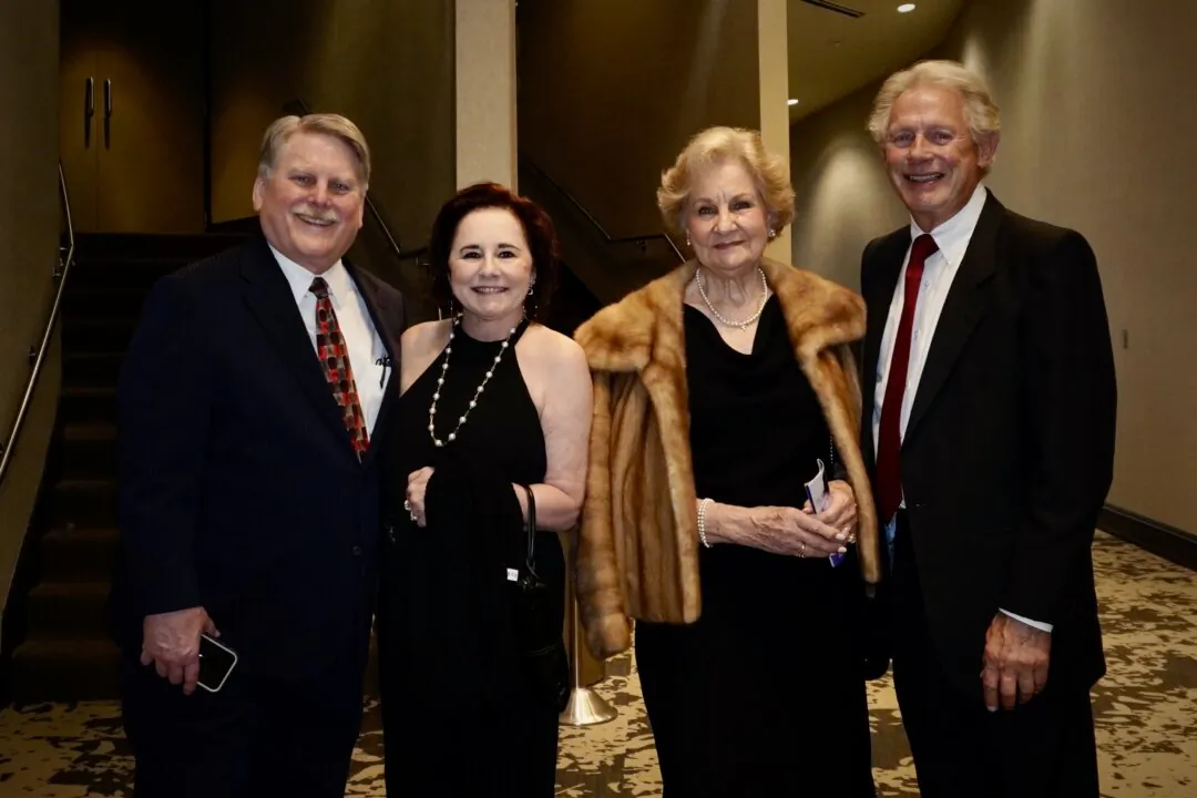 Brad and Robin Williams, Faye Parker, and Noel Chambless at the Shen Yun Performing Arts performance at Von Braun Center Concert Hall on March 13, 2025. (Nancy Ma/The Epoch Times)