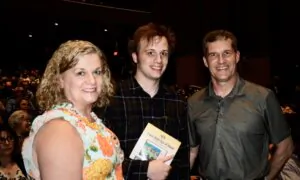 Shen Yun’s Colors Appeal to Huntsville Audience Member