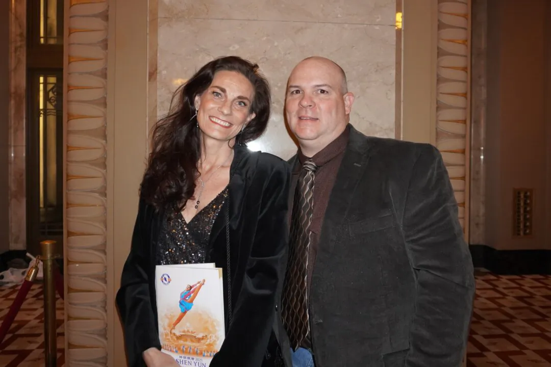 Ellie and Teddy Jones enjoyed Shen Yun at the Stifel Theatre in St. Louis, Missouri, on March 15, 2025. (Sally Sun/The Epoch Times)