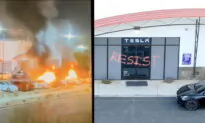 Teslas Shot and Set on Fire at Las Vegas Shop; ‘Resist’ Scrawled on Building
